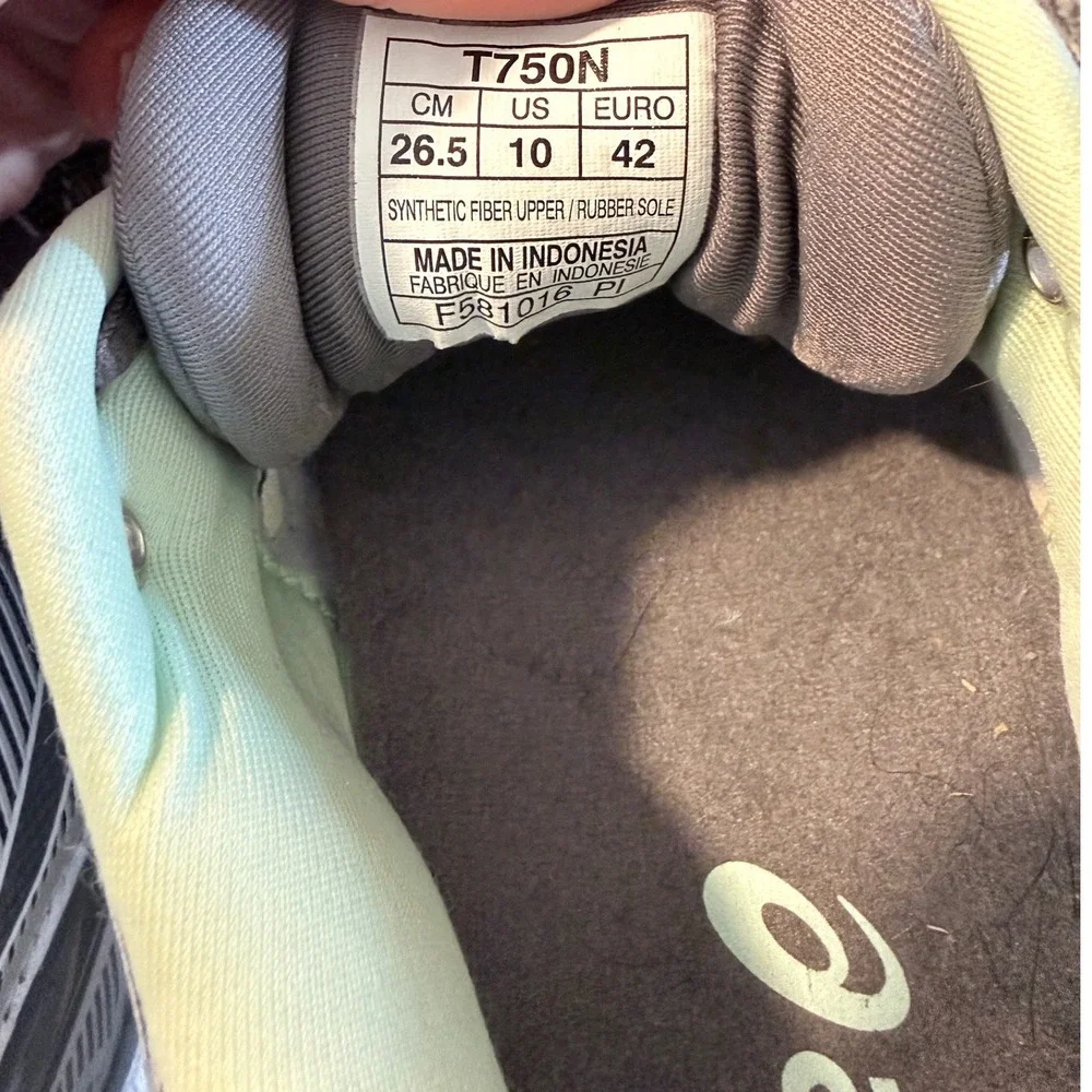 Asics‎ Gel-Nimbus 19 Gray Mint Running Shoes Womens 10 T750N Sneakers